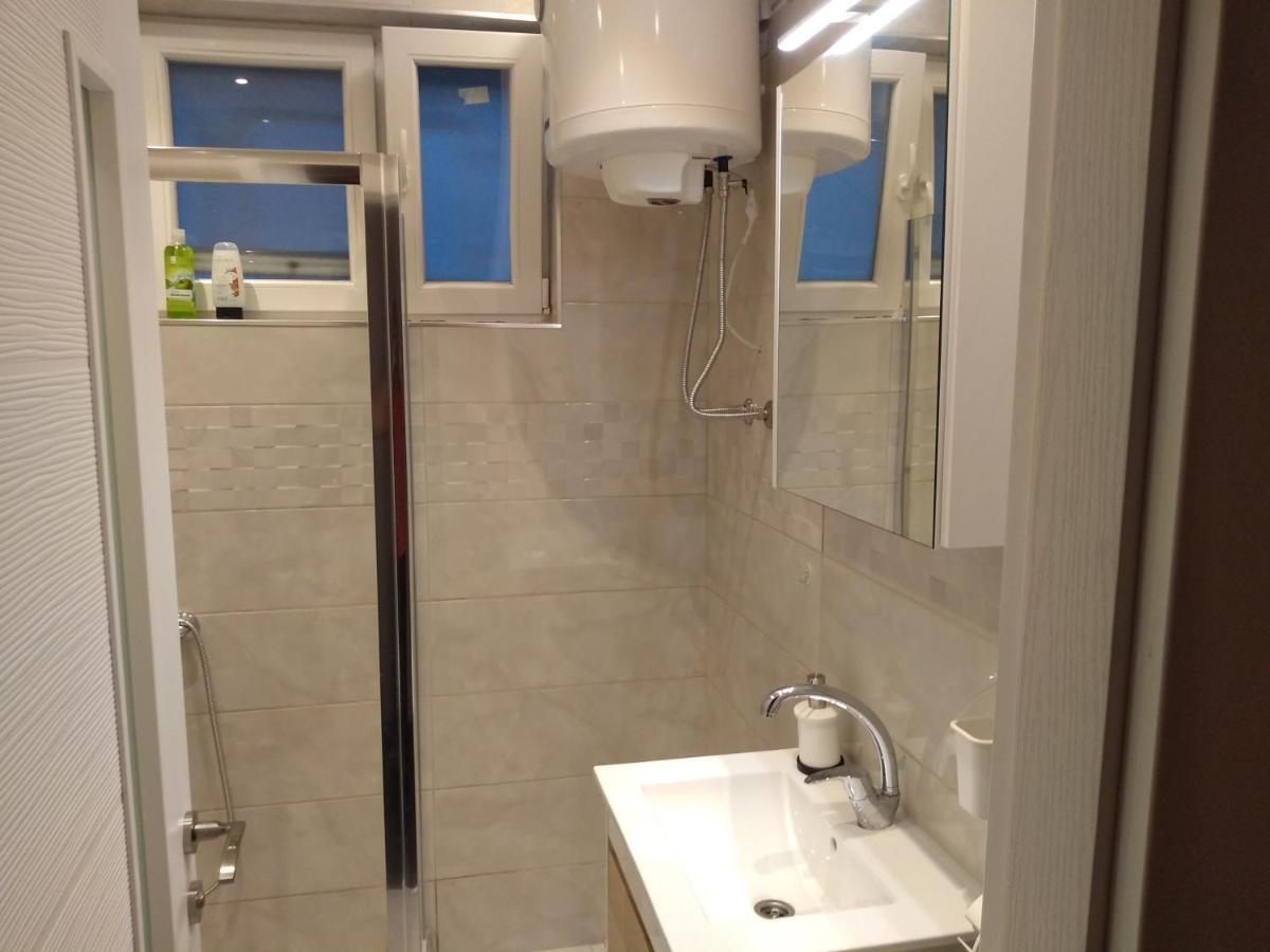 Castel Bianco Apartment Belgrad Exterior foto